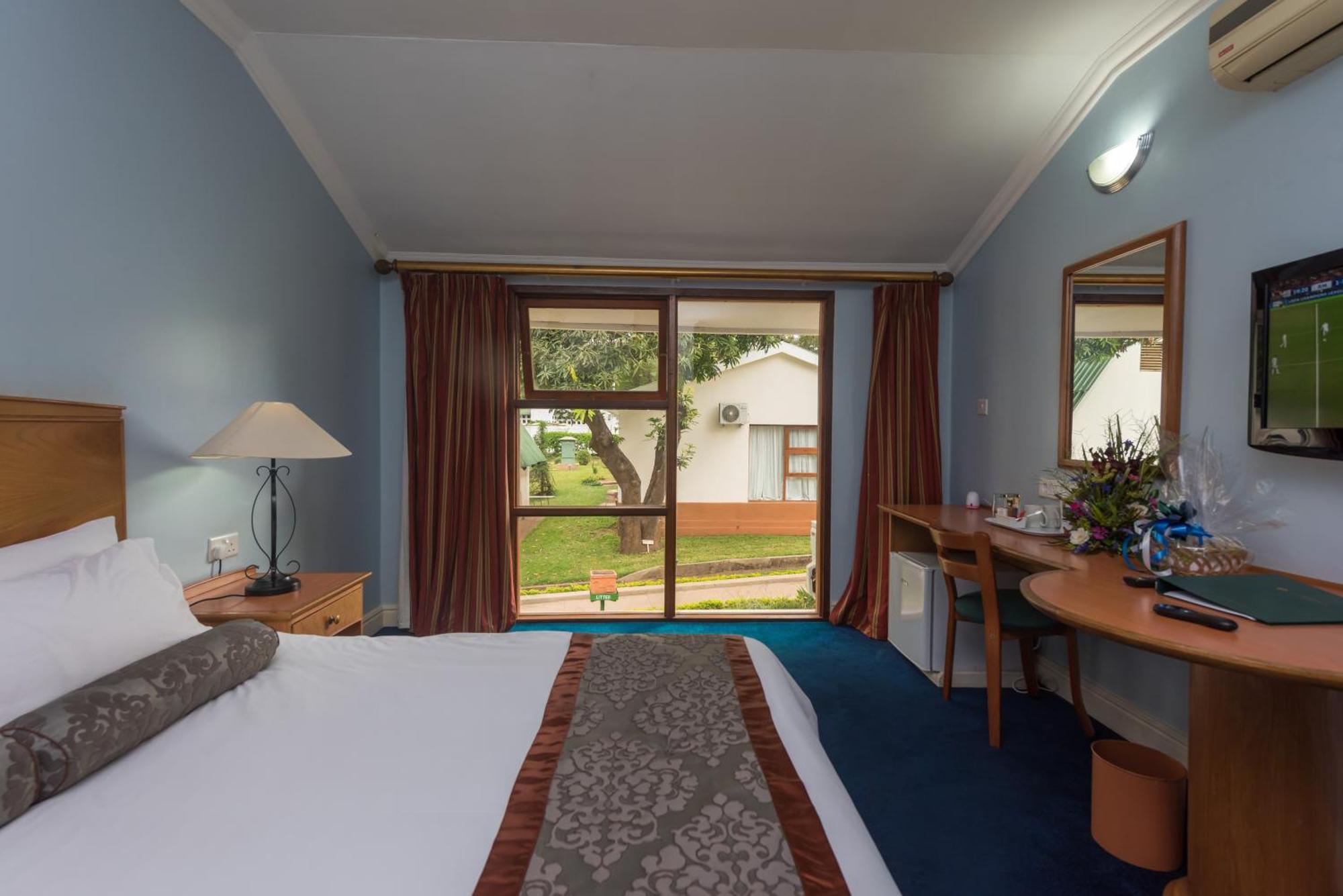 Hotel Sunbird Lilongwe Zewnętrze zdjęcie