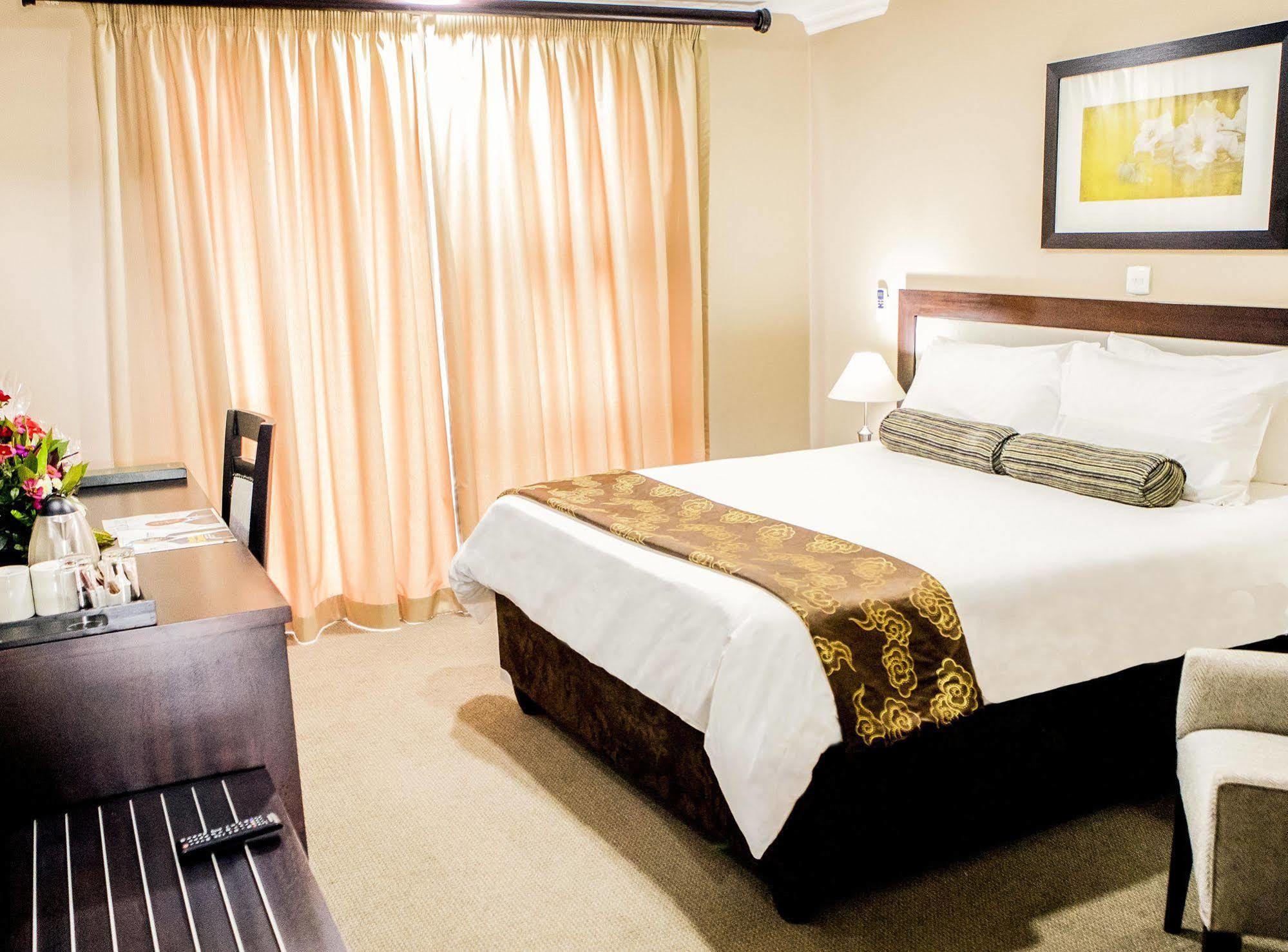 Hotel Sunbird Lilongwe Zewnętrze zdjęcie