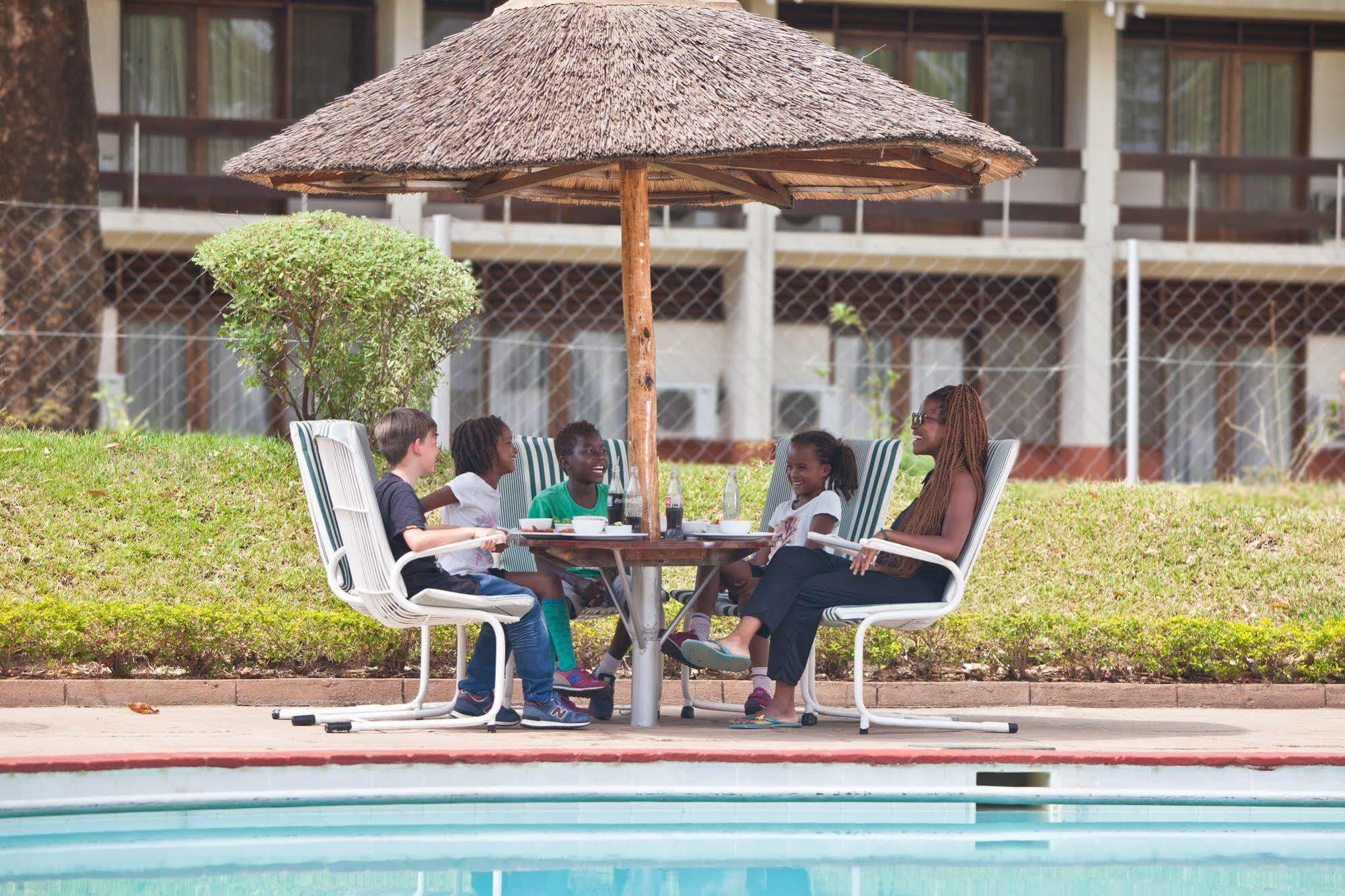 Hotel Sunbird Lilongwe Zewnętrze zdjęcie