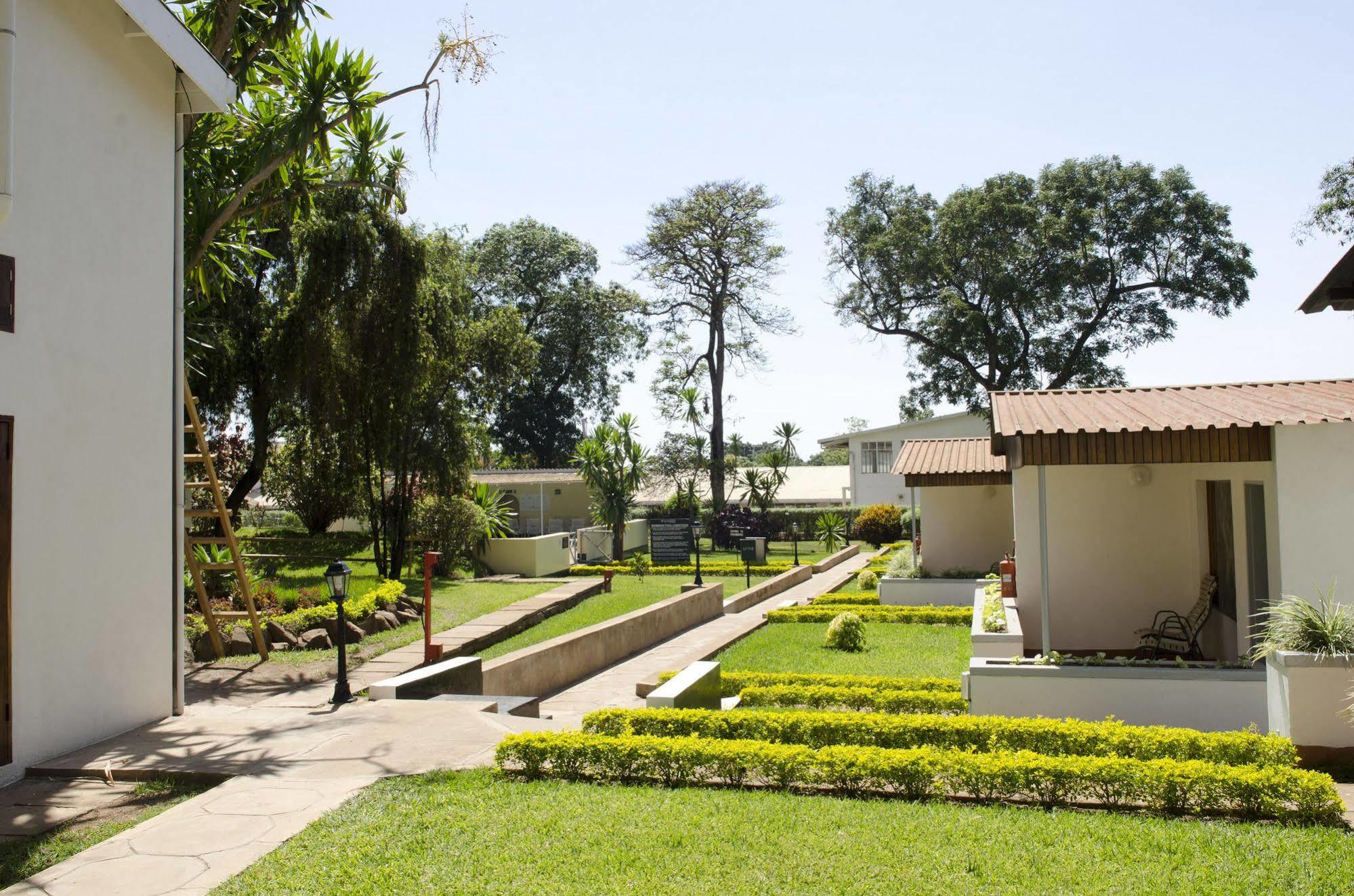 Hotel Sunbird Lilongwe Zewnętrze zdjęcie