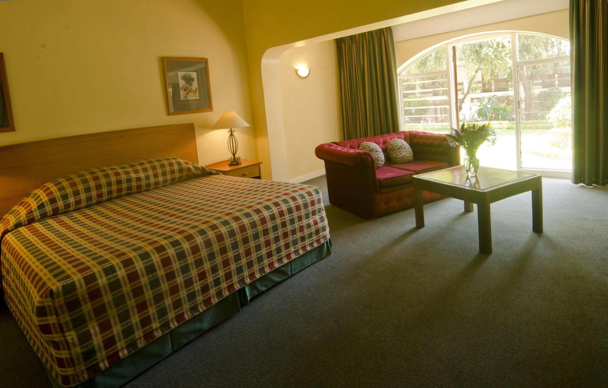Hotel Sunbird Lilongwe Zewnętrze zdjęcie